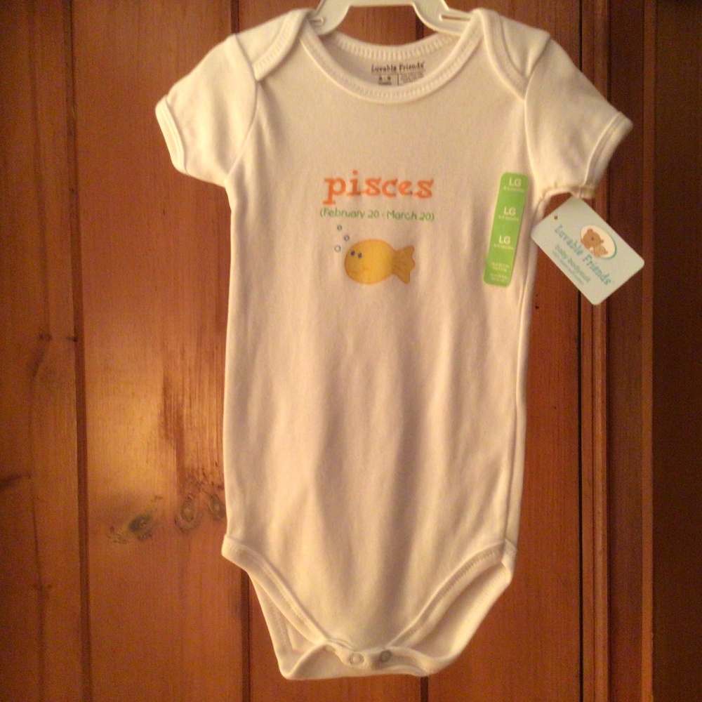 Luvable Friends baby bodysuit NWT